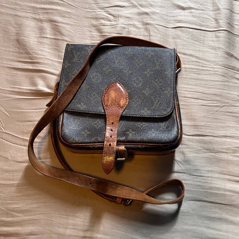 Louis Vuitton 🫶🏽 Cartouchiere Crossbody